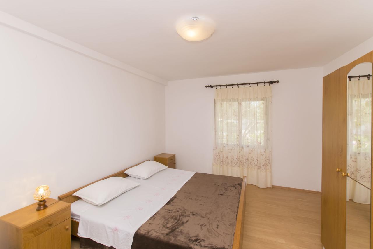 Apartments Sanja Povljana Kültér fotó