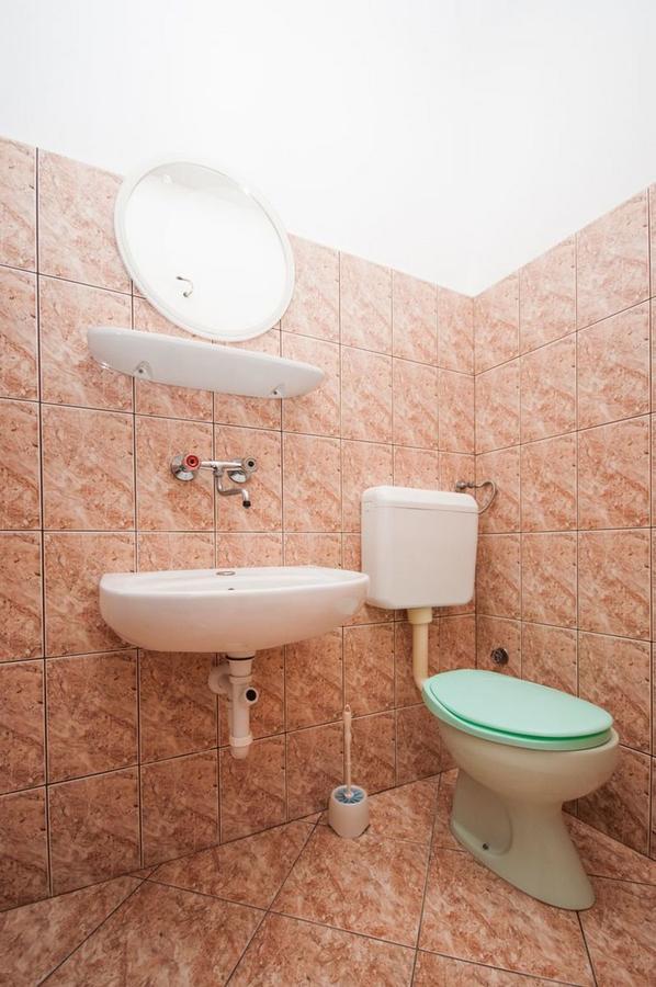 Apartments Sanja Povljana Kültér fotó